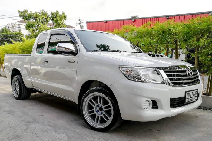 TOYOTA VIGO CAB ปี 2015 พร้อมล้อ MAX 